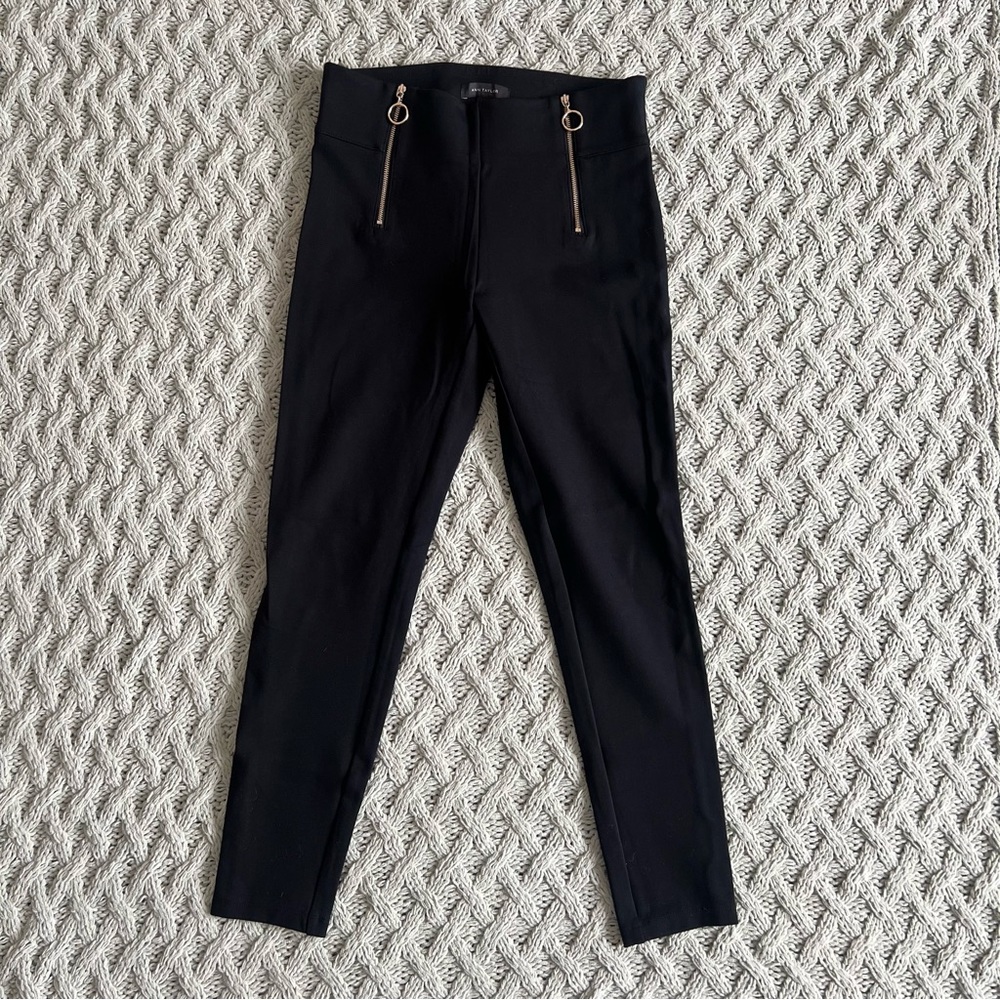 Ann Taylor -stretch black leggings gold o-ring zippers - Picture 2 of 12